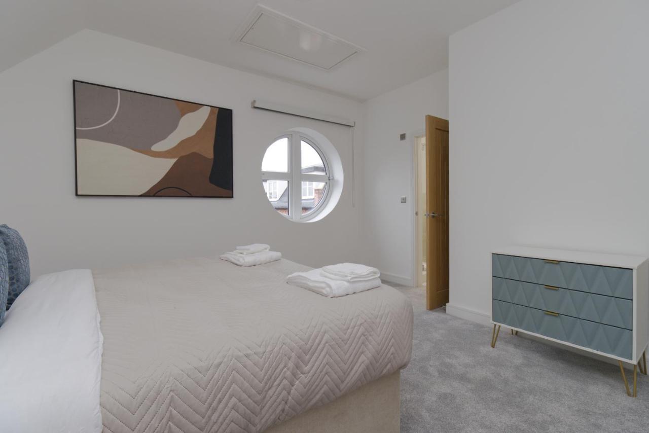 Ferienwohnung Unique! Stunning 3-Bed Penthouse Flat - 2 Floors - Sleeps 8 - Free Parking Coventry Exterior foto